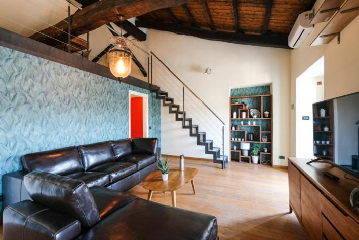 Vittorio Attic Apartment Turin Bagian luar foto